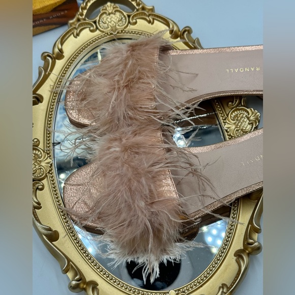🆕 LOEFFLER RANDALL 🧿 NWOB Lilly Crinkle Metallic Slide Sandal With Feather Pom - Picture 8 of 16